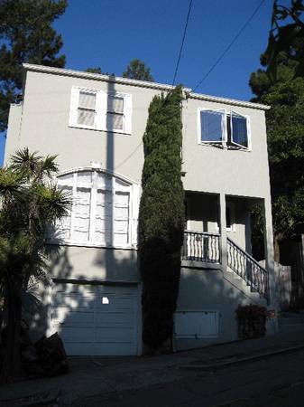 Listing photo 1 of 5