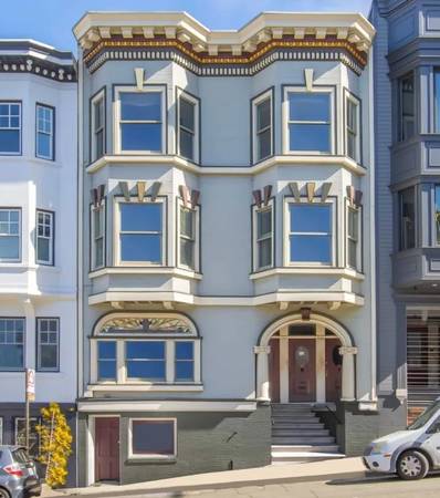 Listing photo 1 of 5