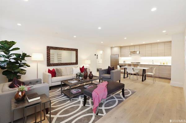 Listing photo 1 of 5