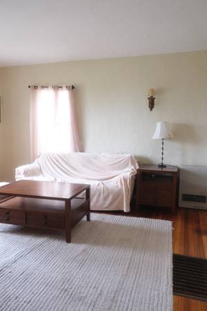 Listing photo 1 of 5