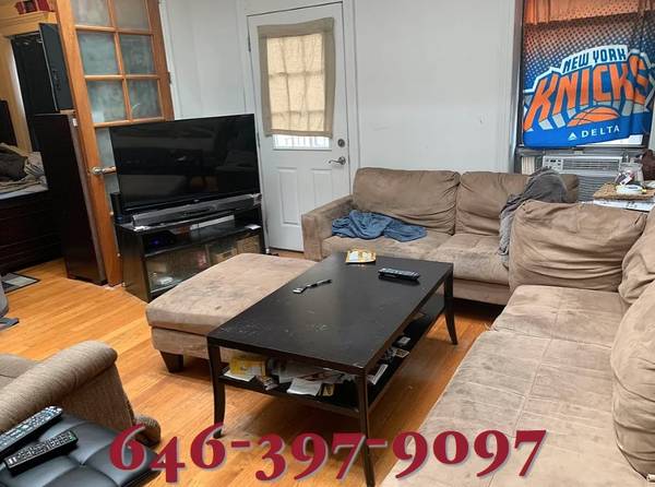 Listing photo 1 of 5