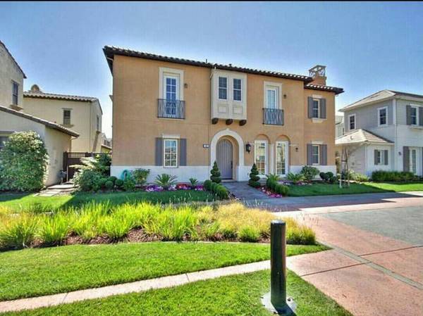 Listing photo 1 of 5