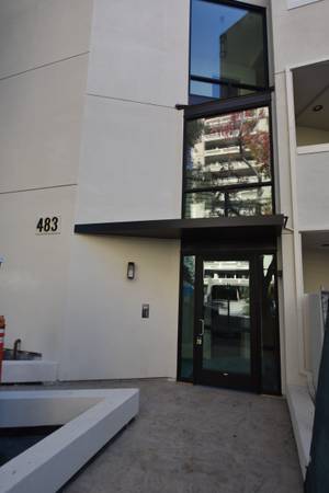 Listing photo 1 of 5