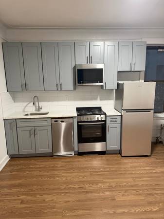 Listing photo 1 of 5