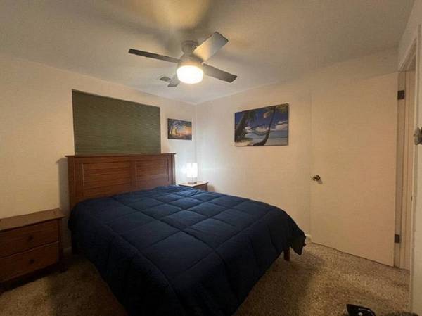 Listing photo 1 of 3