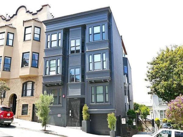 Listing photo 1 of 5
