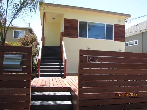Listing photo 1 of 5