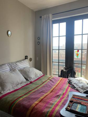 Listing photo 1 of 5