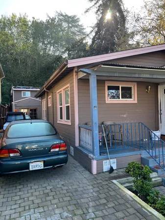 Listing photo 1 of 5