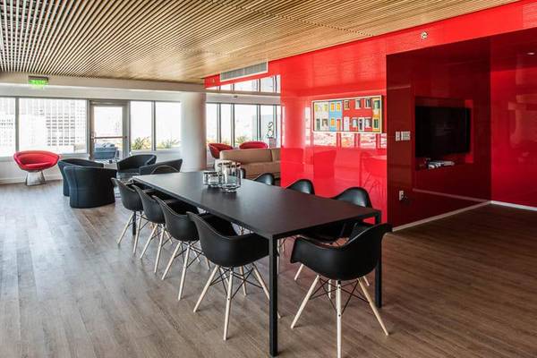 Listing photo 1 of 5