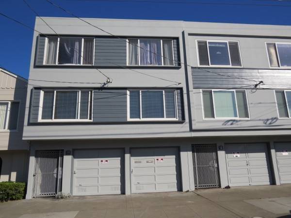 Listing photo 1 of 5