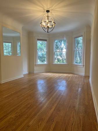 Listing photo 1 of 4