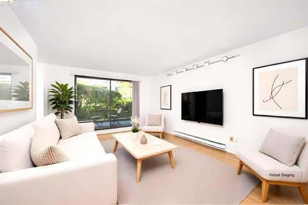 Listing photo 1 of 5