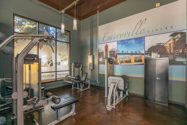 Listing photo 1 of 5