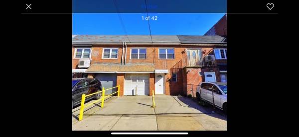 Listing photo 1 of 5