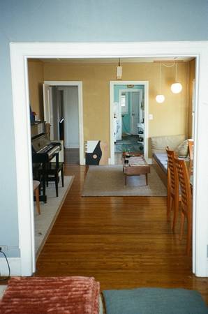 Listing photo 1 of 5