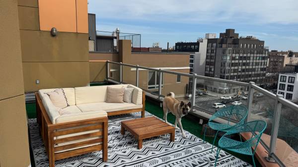 Listing photo 1 of 5