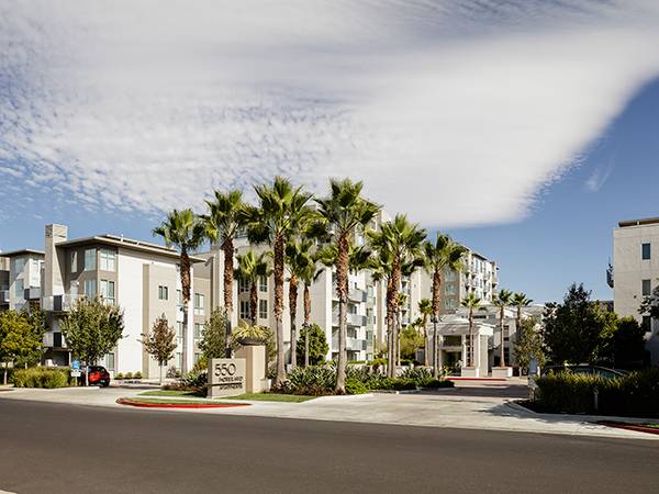 Listing photo 1 of 5