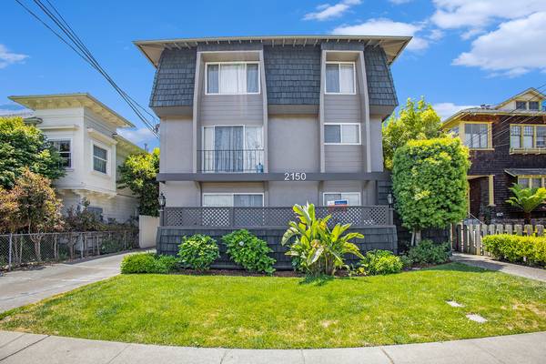 Listing photo 1 of 5