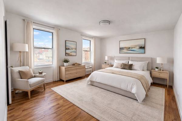 Listing photo 1 of 5