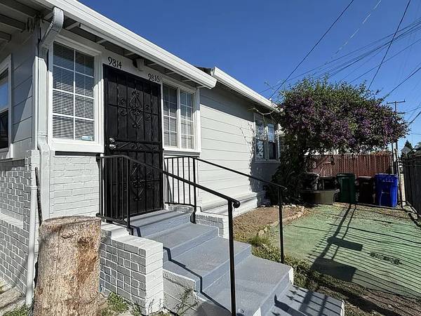 Listing photo 1 of 5