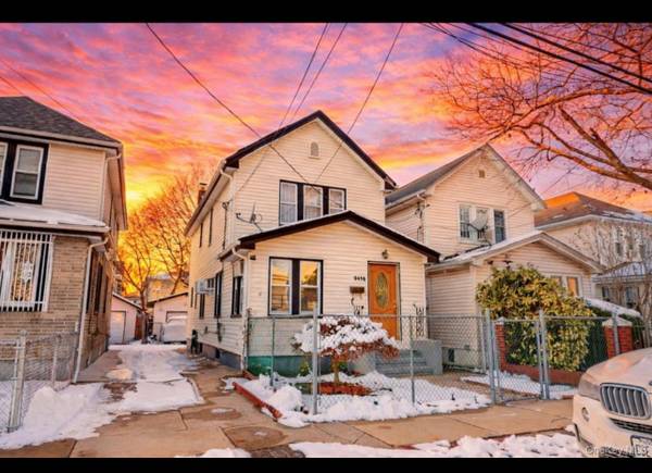 Listing photo 1 of 3