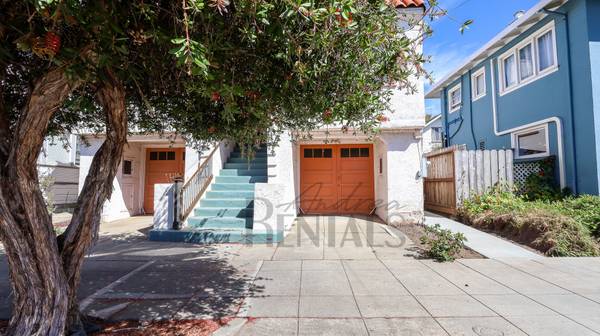 Listing photo 1 of 5