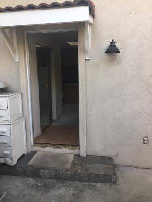 Listing photo 1 of 3