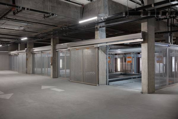 Listing photo 1 of 5