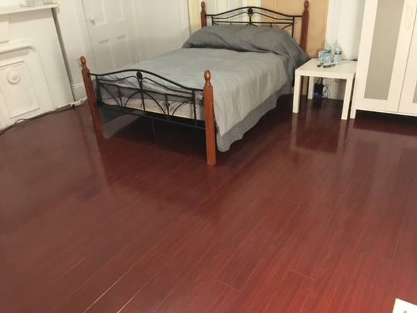 Listing photo 1 of 5