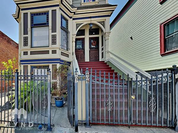 Listing photo 1 of 5