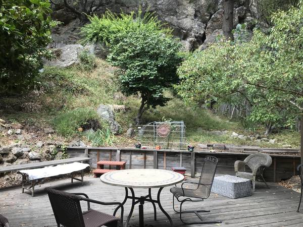 Listing photo 1 of 5