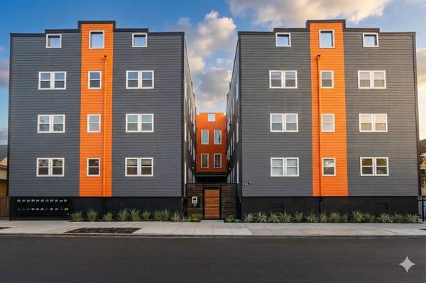 Listing photo 1 of 5