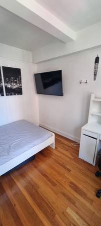 Listing photo 1 of 5
