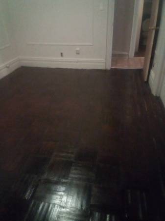 Listing photo 1 of 2