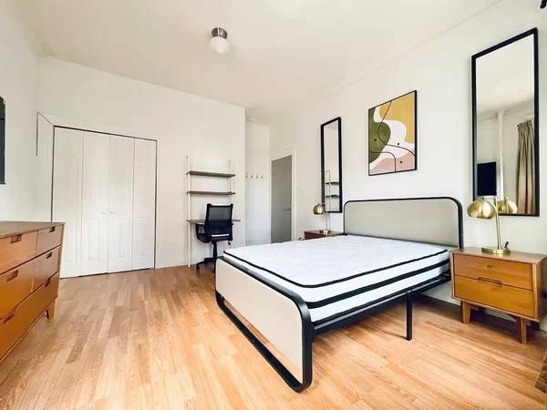 Listing photo 1 of 2