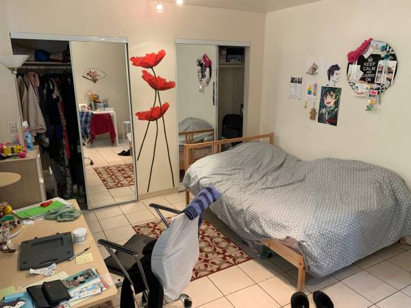 Listing photo 1 of 3
