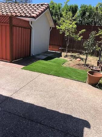 Listing photo 1 of 4