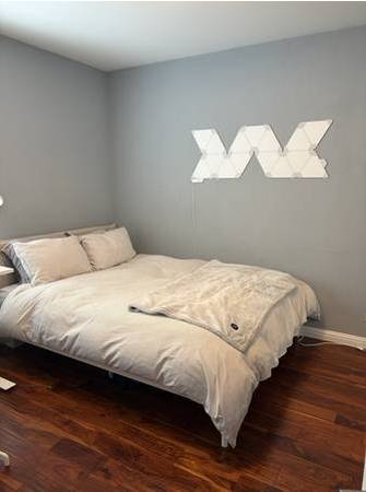 Listing photo 1 of 5