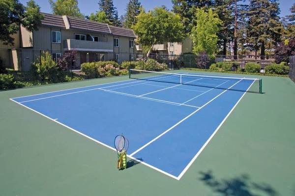 Listing photo 1 of 5