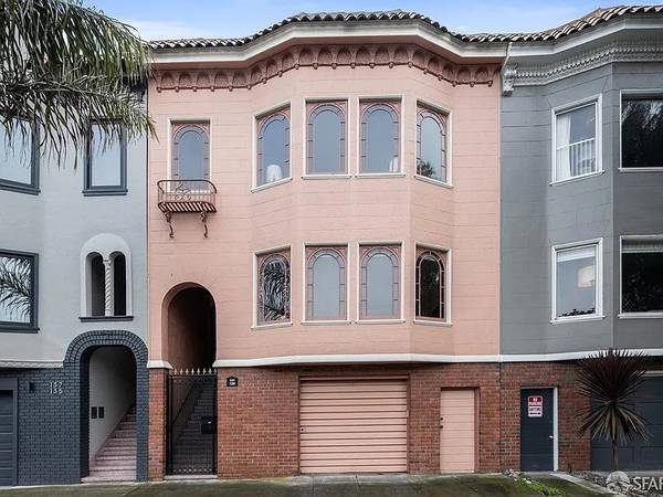 Listing photo 1 of 5