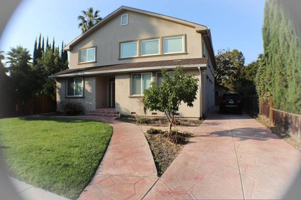 Listing photo 1 of 5