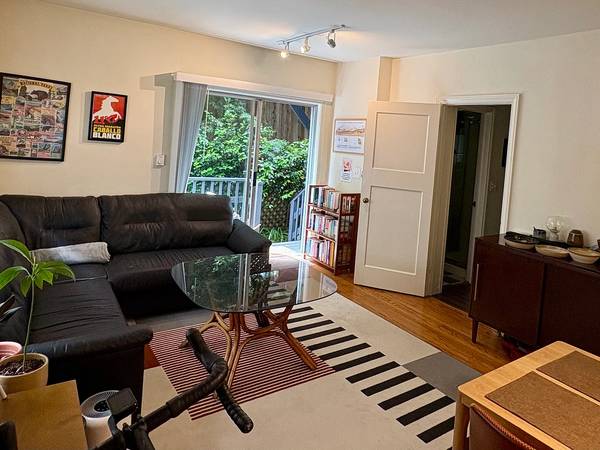 Listing photo 1 of 5