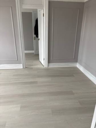 Listing photo 1 of 3