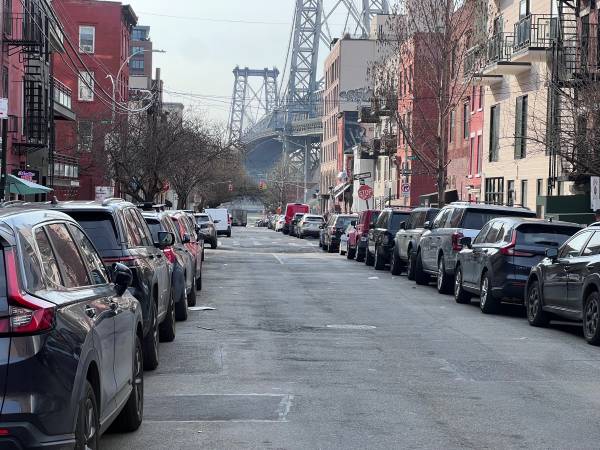 Listing photo 1 of 5