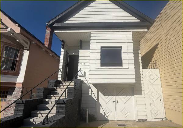 Listing photo 1 of 5