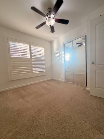 Listing photo 1 of 2