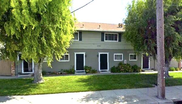 Listing photo 1 of 5