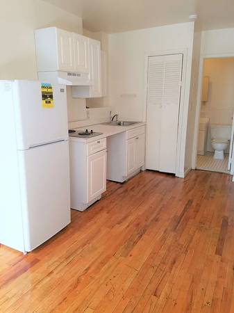 Listing photo 1 of 5
