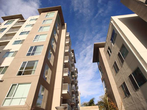 Listing photo 1 of 5